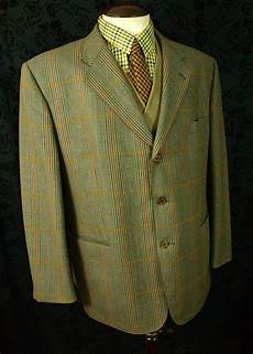 Blazer Holes Buttons