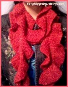 Knitting Scarf